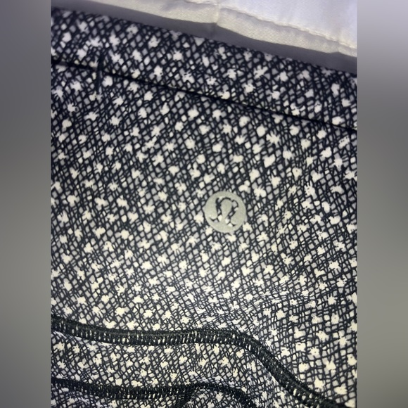 Lululemon Align High-Rise Leggings 28” (EXCLUSIVE) (RARE) - Picture 3 of 5